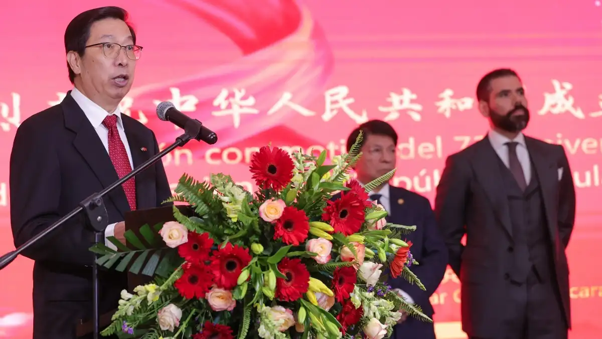 Discurso del embajador de China en la recepción por el 73 aniversario de fundación de la República Popular China