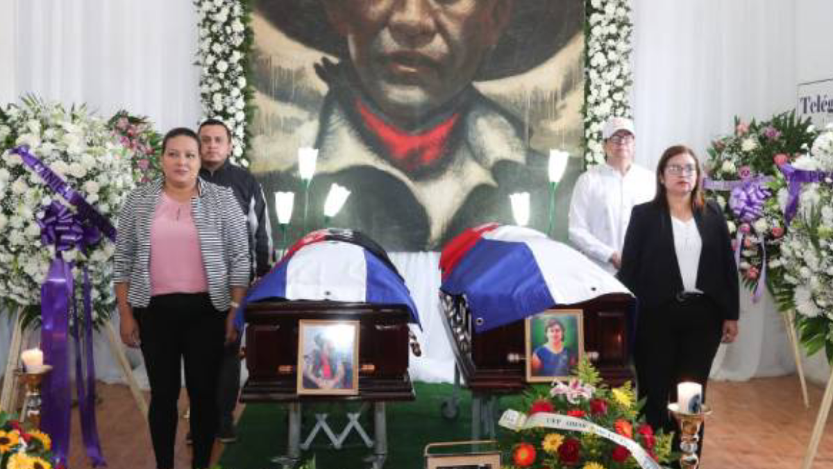 Familias de Nicaragua dan el último adiós a Blanca Segovia Sandino Aráuz
