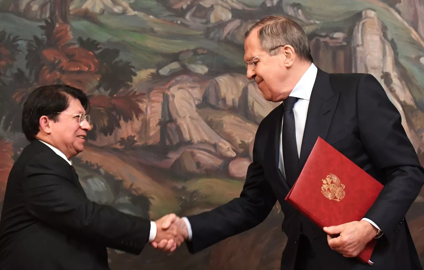 Agrega que Lavrov y Moncada subrayaron la intención común de apoyar los objetivos fundamentales de la Carta de las Naciones Unidas.