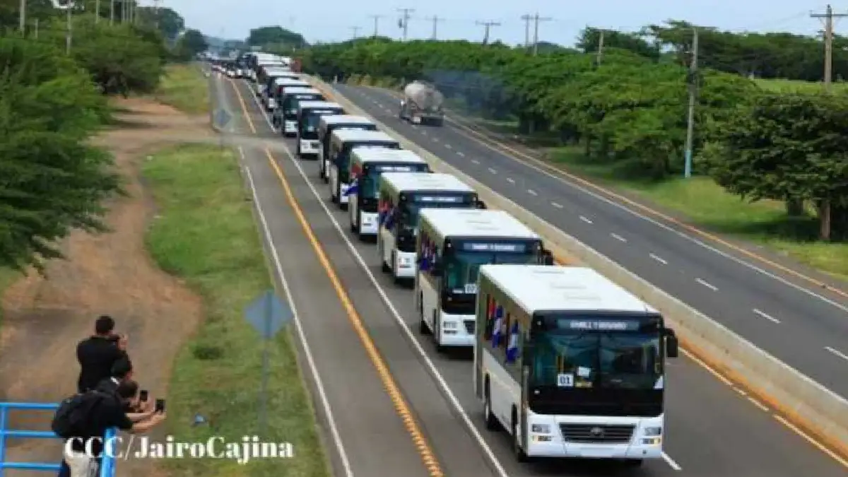 Entrega de 250 buses para la transportación en Managua y Ciudad Sandino