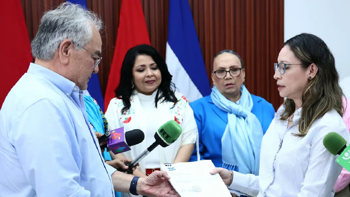 La junta directiva de la  Asamblea Nacional de Nicaragua, presento la iniciativa de Ley de Reforma a la Constitución Política de Nicaragua