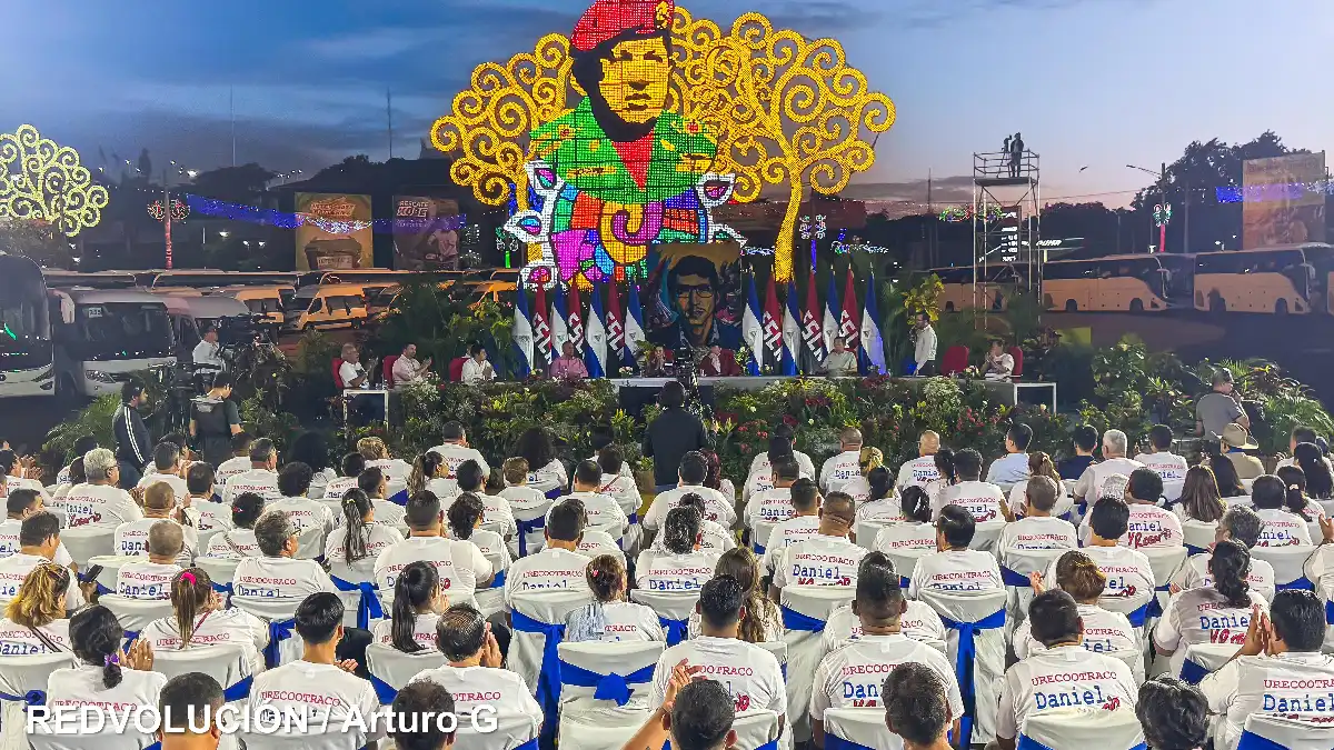 Gobierno de Nicaragua entrega 400 Nuevos Autobuses para Modernizar el Transporte Público en Nicaragua