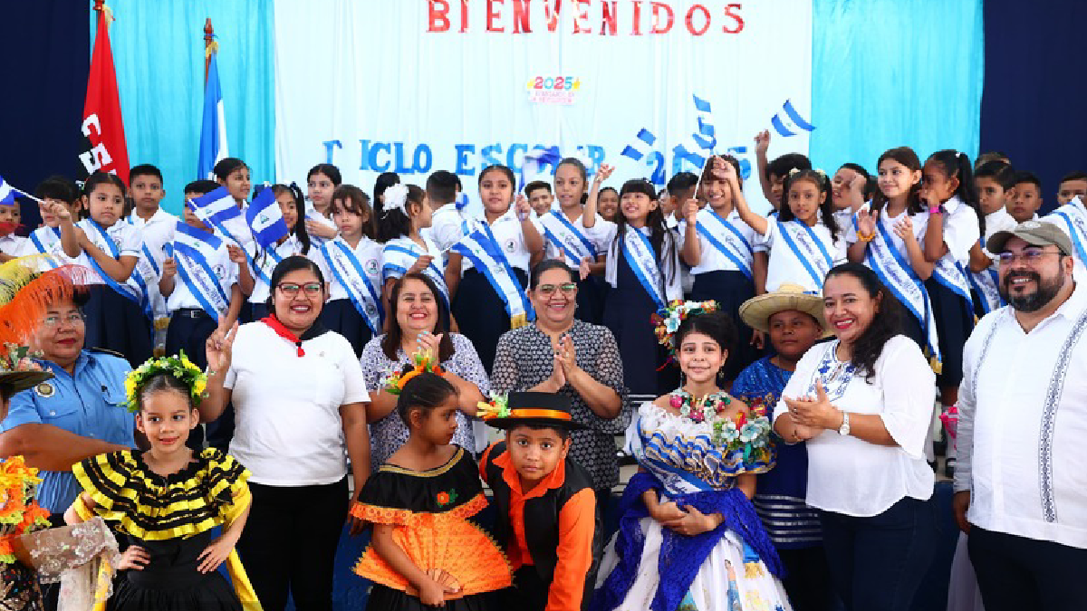 107 Escuelas de Masaya inician año lectivo 2025