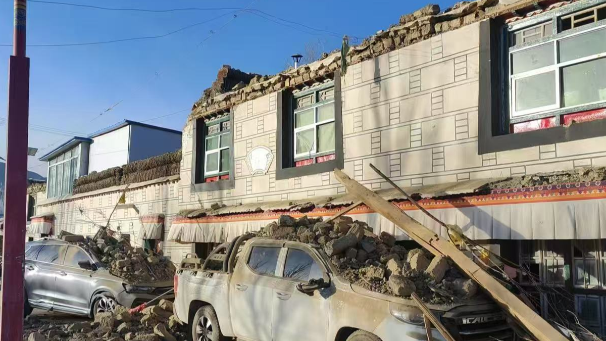 Un terremoto de magnitud 6,8 golpea el distrito de Dingri en la región autónoma de Xizang, China