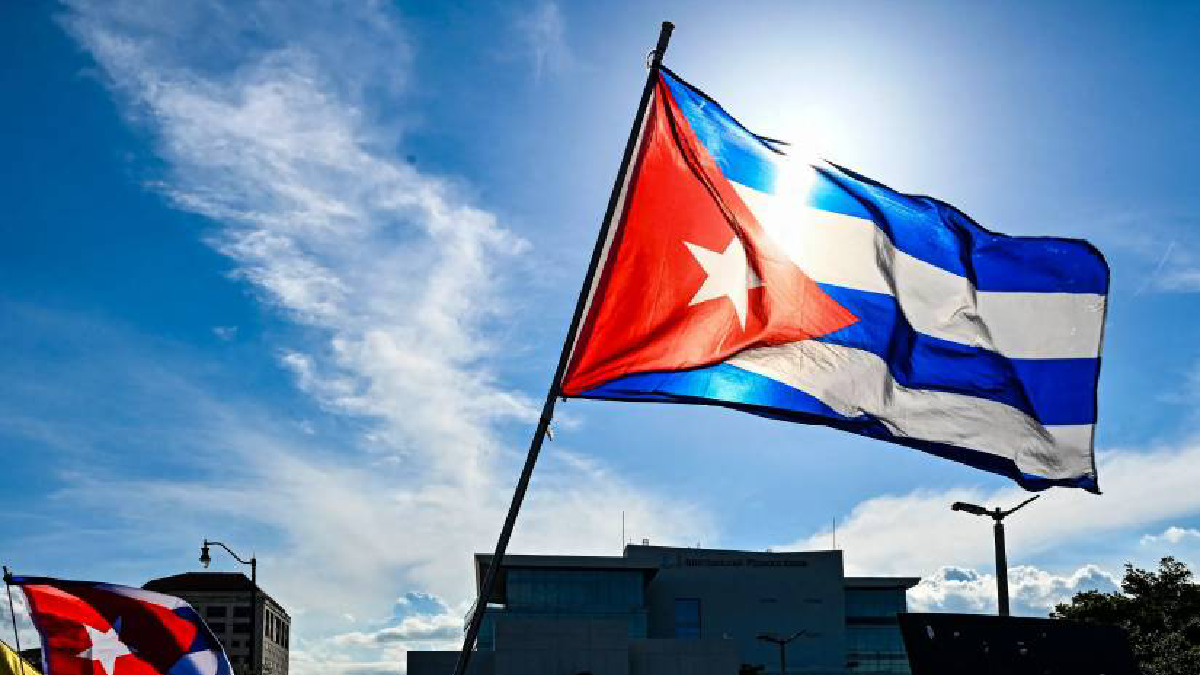 VIVA CUBA, Y CON CUBA TOD@S