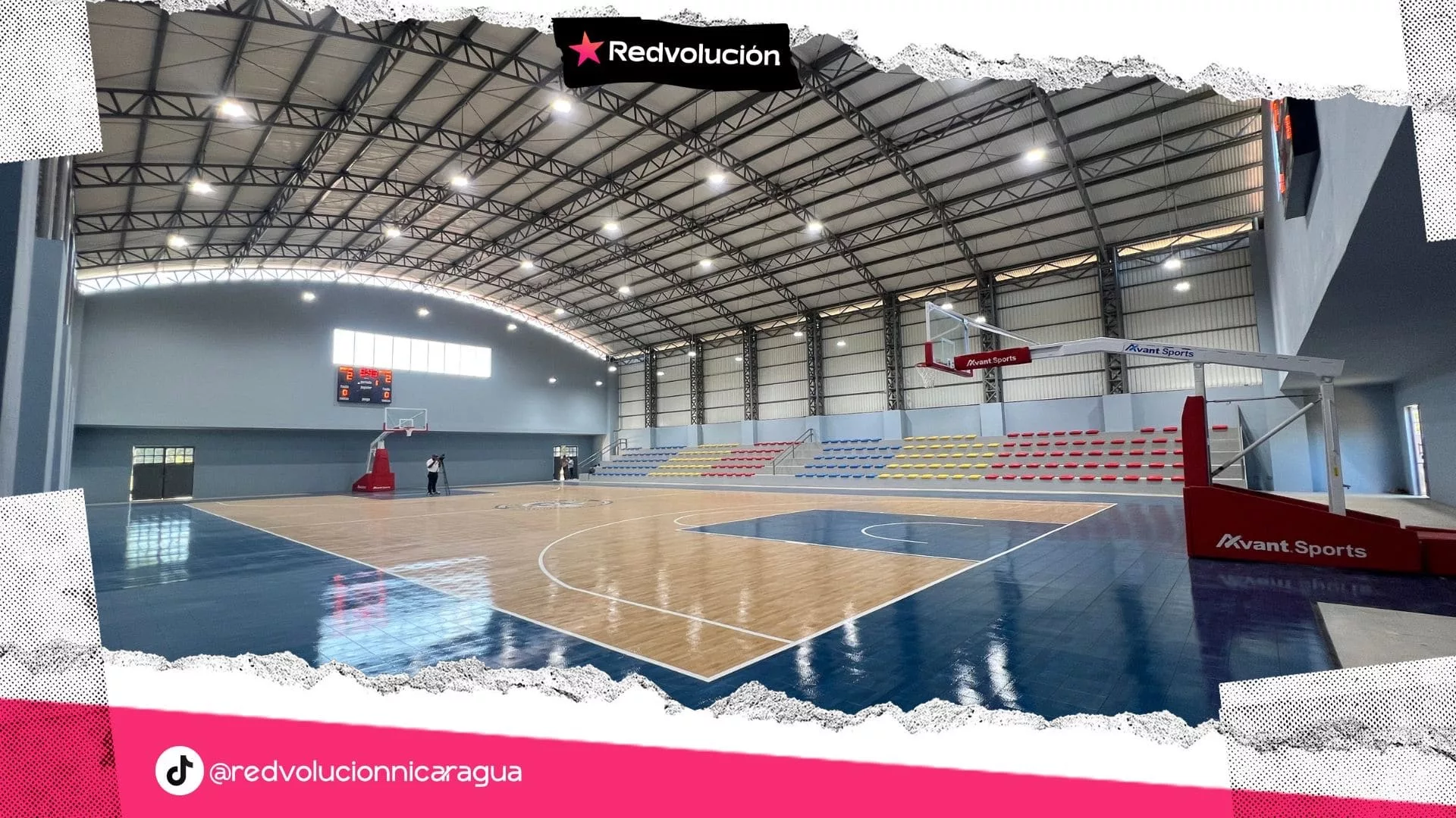 Gobierno de Nicaragua Inaugura Polideportivo Hugo Chávez Frías en UNAN-León