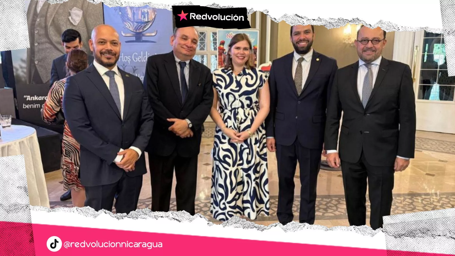 Embajada de Nicaragua en Türkiye rinde homenaje a la independencia centroamericana