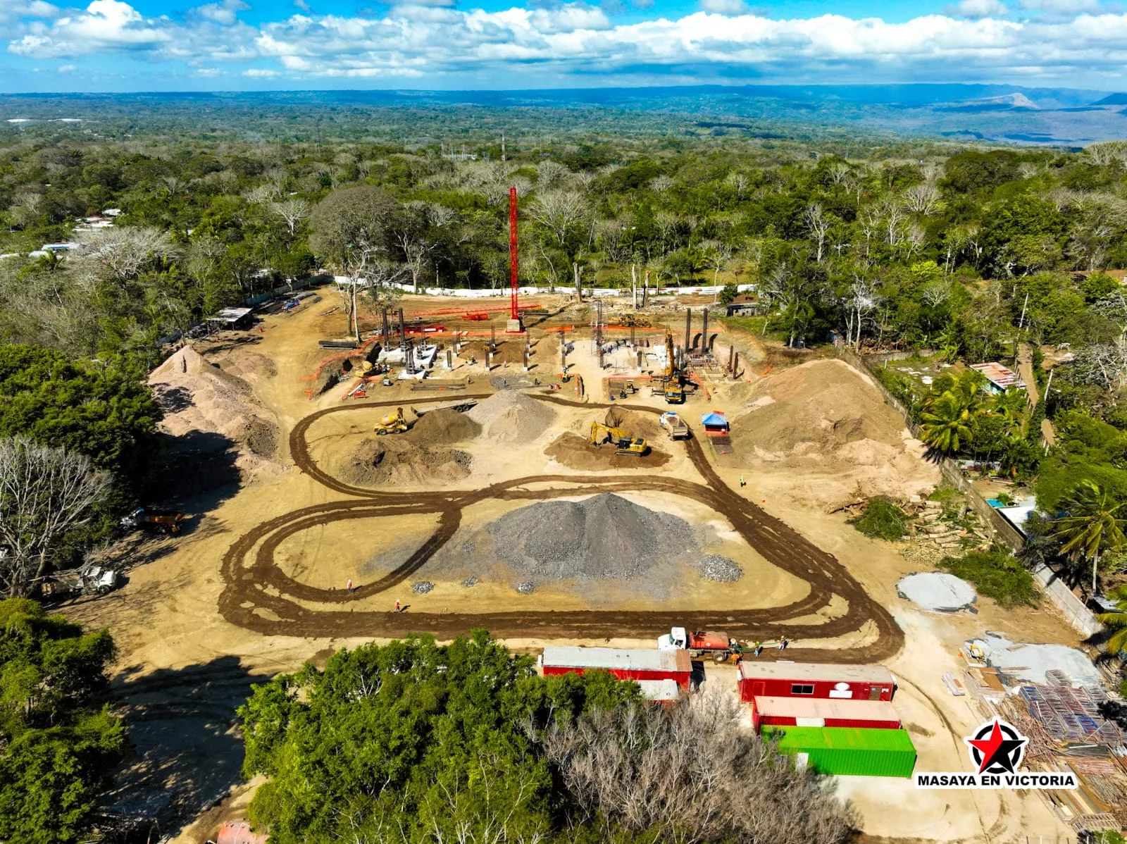 Obras del Estadio de Fútbol de Catarina continúan a paso firme