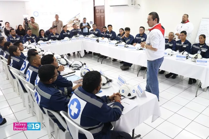 Instructores de Cruz Blanca refuerzan capacidades en todo el país