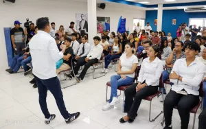Juventud rinde homenaje a la Cruzada de Alfabetización con conversatorio educativo