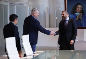 Gobierno de Nicaragua recibe a delegación de Equinox Gold en la capital