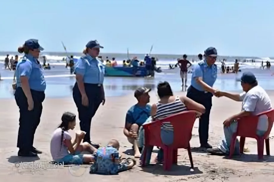 Policía Nacional presenta plan de seguridad y recomendaciones para el verano 2026