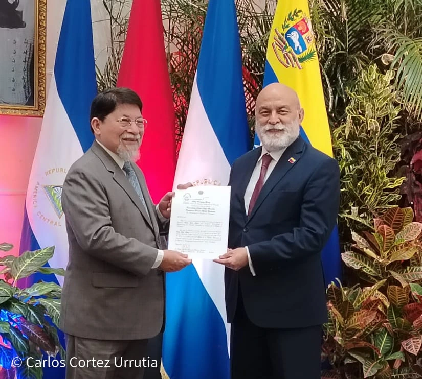 Representante de Venezuela presenta Copias de Estilo ante el Gobierno de Nicaragua