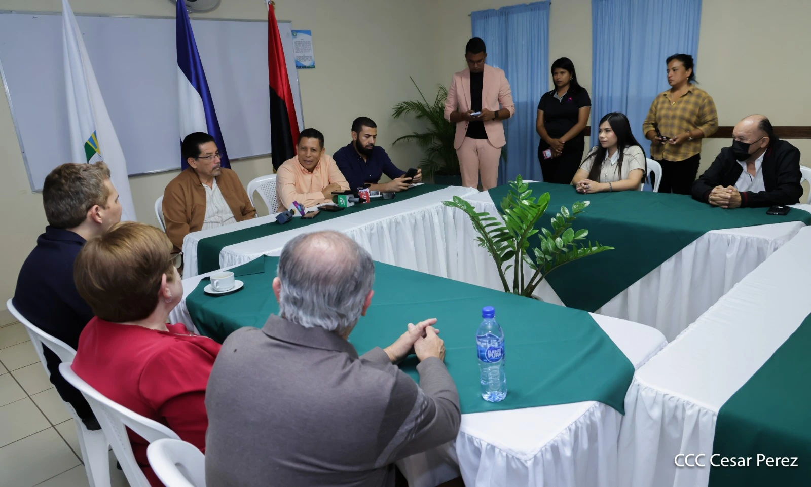 Familia de Yiye Ávila y líderes evangélicos comparten testimonios de su legado en Nicaragua