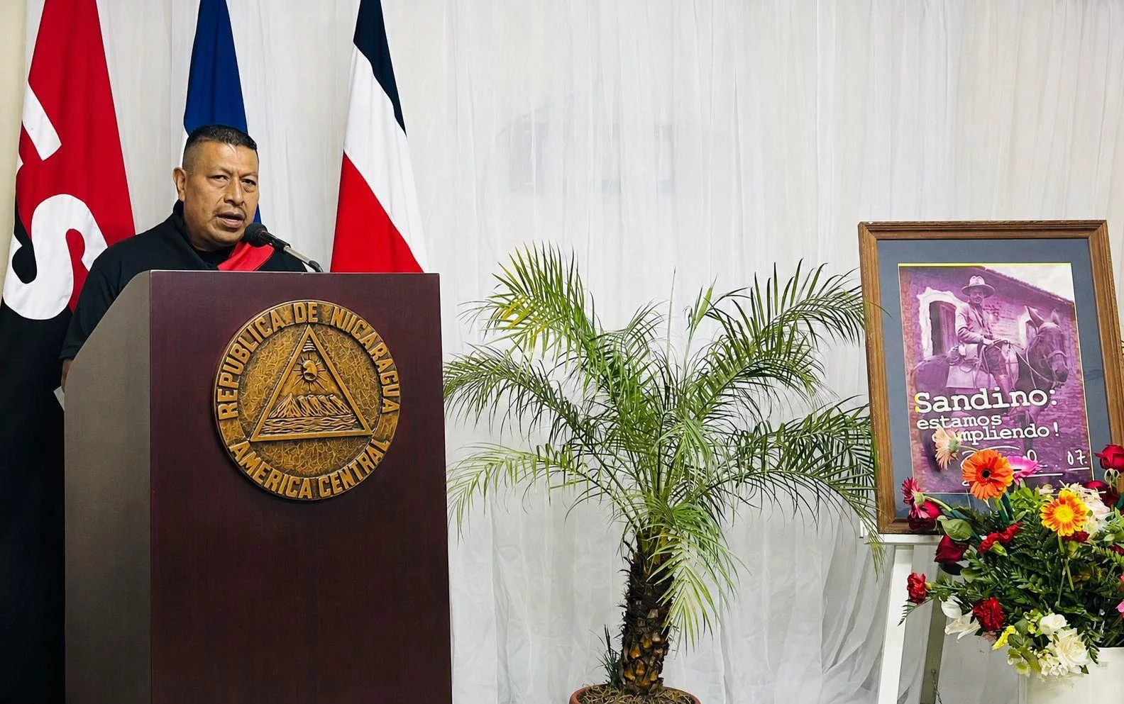 Nicaragua conmemora en Costa Rica el 131 aniversario del natalicio de Augusto C. Sandino