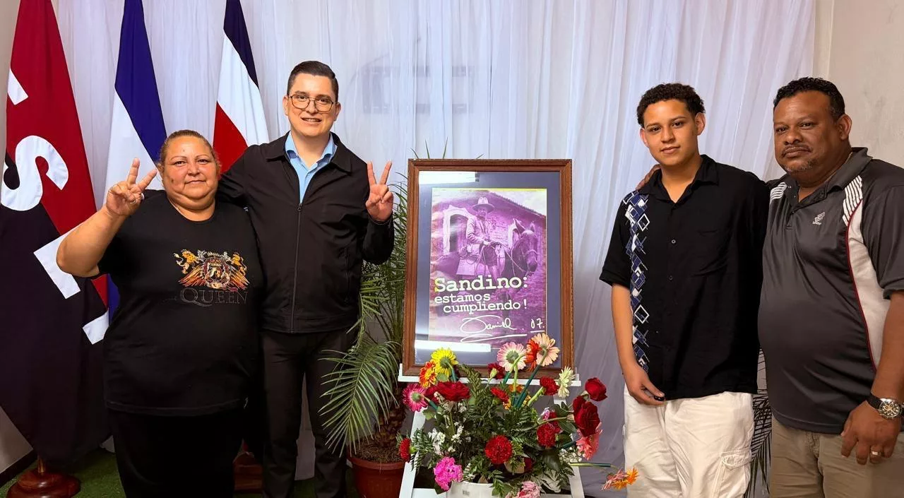 Nicaragua conmemora en Costa Rica el 131 aniversario del natalicio de Augusto C. Sandino