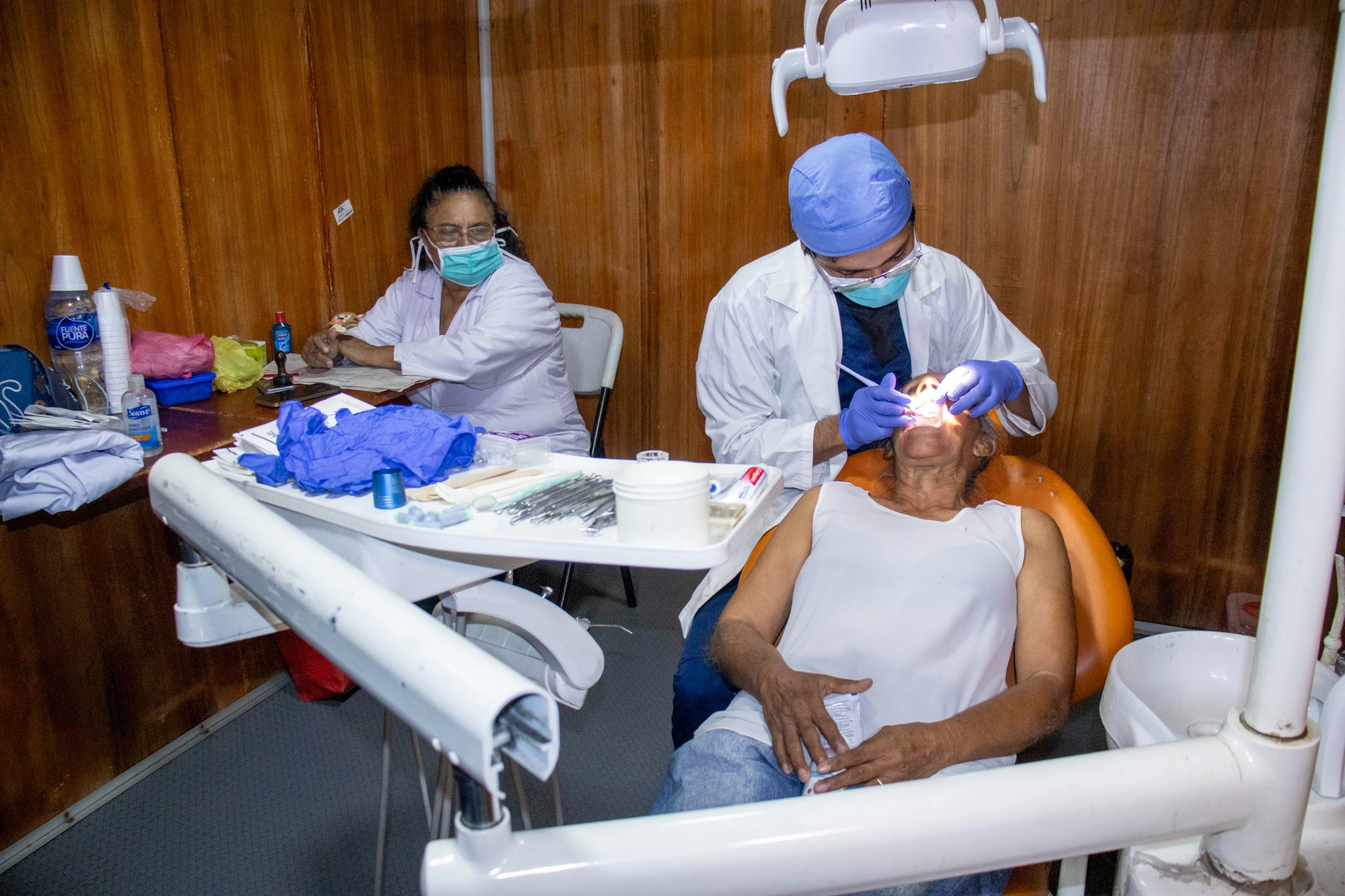 Salud y esperanza llegan al barrio Los Martínez con jornada médica comunitaria