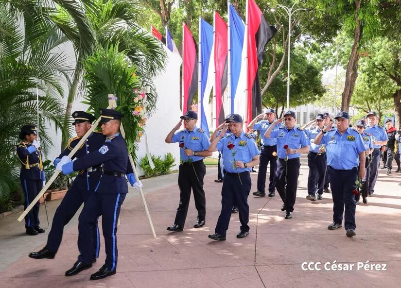 Primer Comisionado Francisco Díaz encabeza homenaje al General Augusto C. Sandino