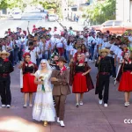 Juventud Sandinista rinde homenaje al General Sandino en el 131 aniversario de su natalicio con música, flores y compromiso revolucionario