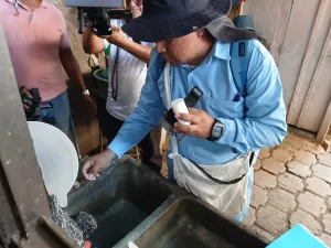 Brigadas de salud ejecutan jornada integral para proteger a las familias del barrio Bertha Calderón