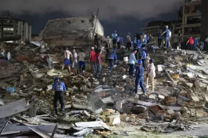 Venezuela declara estado de emergencia y se aboca a salvar vidas tras dos sismos de gran magnitud