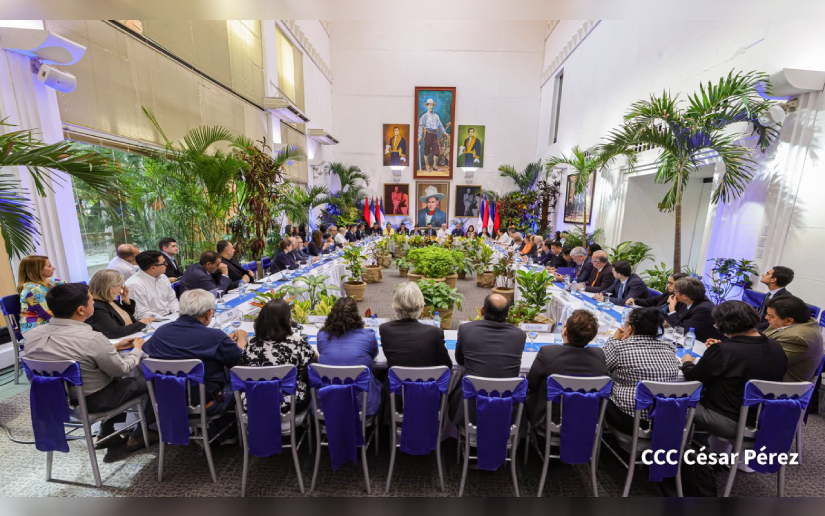 Asamblea Nacional: Siempre más Allá