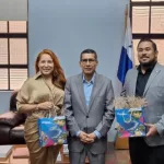 Embajada de Nicaragua realiza visita de trabajo al Archivo Nacional de Panamá
