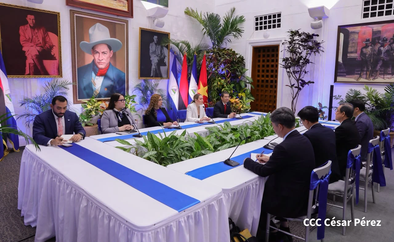 Vietnam y Nicaragua fortalecen lazos de cooperación durante encuentro de trabajo con INTUR
