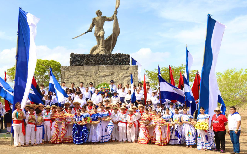 Instituciones educativas rinden homenaje a la gesta heroica de la Batalla de San Jacinto