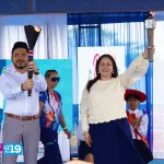 Nicaragua entrega a Costa Rica la Antorcha Centroamericana tras recorrer suelo patrio