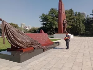 Embajada de Nicaragua en Corea visita Museo Conmemorativo de la Victoria en Pyongyang