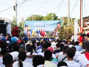 Jornada ¡Hay Patria! reúne a familias de Tola y municipios vecinos para consultar reformas constitucionales