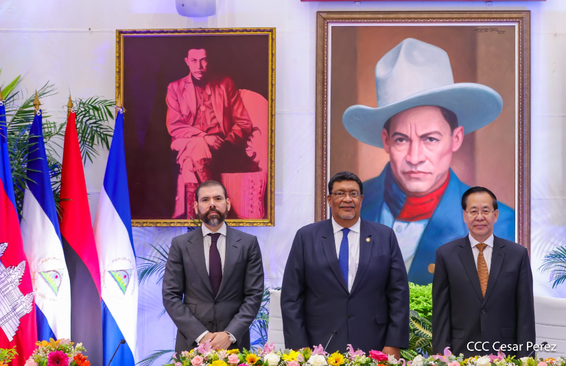 Cancillería de Nicaragua y el Reino de Camboya desarrollan primera ronda de consultas políticas