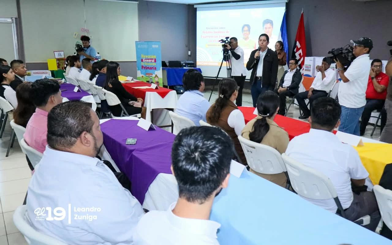 MINED realiza encuentro nacional para fortalecer la enseñanza del idioma inglés