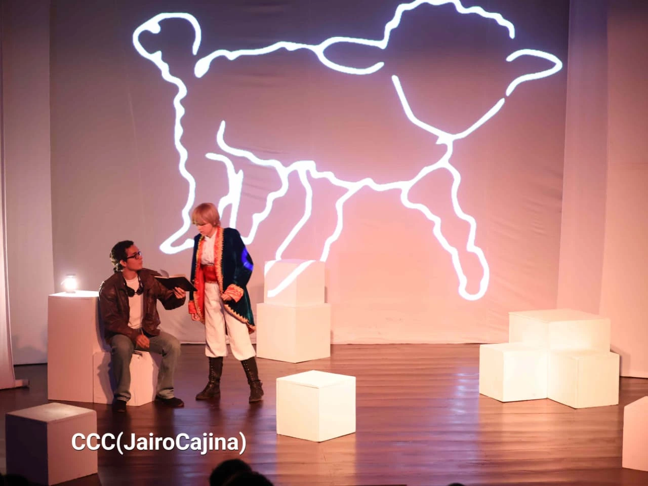 Teatro Justo Rufino Garay cautiva a la niñez con la puesta en escena de “El Principito”