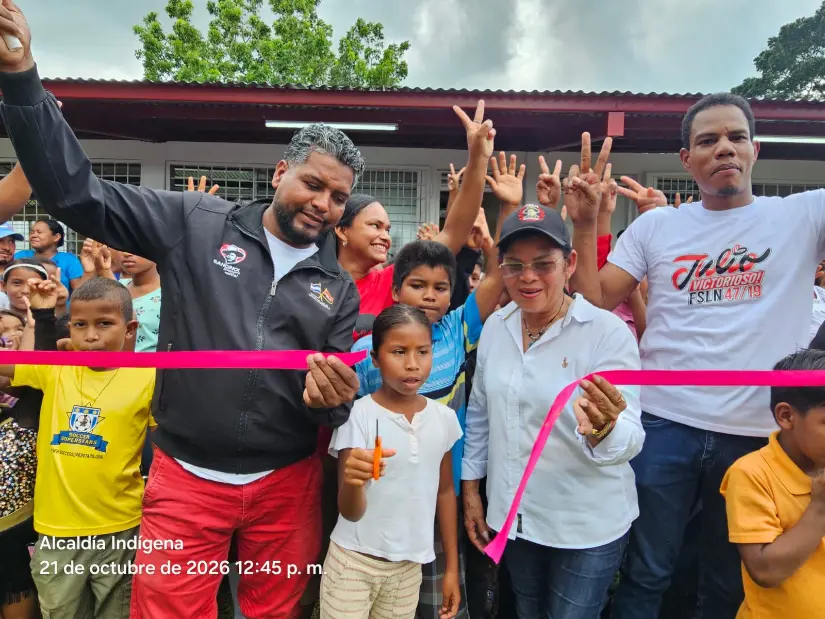 Familias de Santa Clara reciben rehabilitado el Centro Escolar Miguel Larreynaga en el Caribe Norte